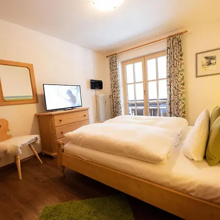 Edelrose Apartment